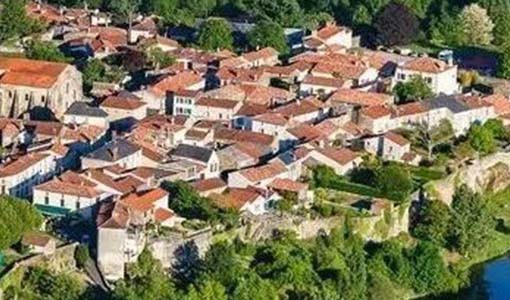 鹤壁回乡建别墅为什么一定要选专业乡墅公司